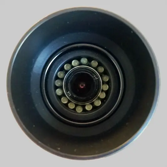 Head on view of the DE605 showing the circular lightring.